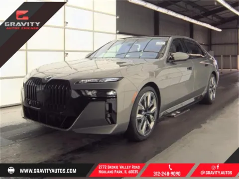 Gray 2023 BMW i7 xDrive60 for sale in Highland Park, IL