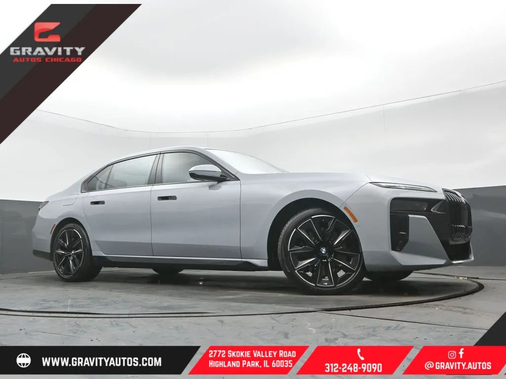 Gray 2023 BMW 7 Series 760i xDrive for sale in Highland Park, IL