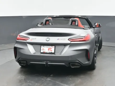 More photos of 2024 BMW Z4 sDrive M40i at Gravity Autos Chicago, IL