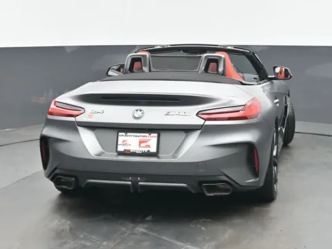 More photos of 2024 BMW Z4 sDrive M40i at Gravity Autos Chicago, IL