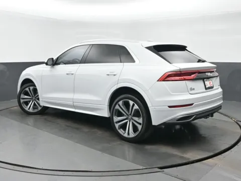 More photos of 2019 Audi Q8 3.0T Prestige at Gravity Autos Chicago, IL