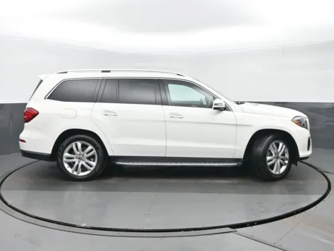 Photos of 2019 Mercedes-Benz GLS 450 for sale in Highland Park, IL at Gravity Autos Chicago
