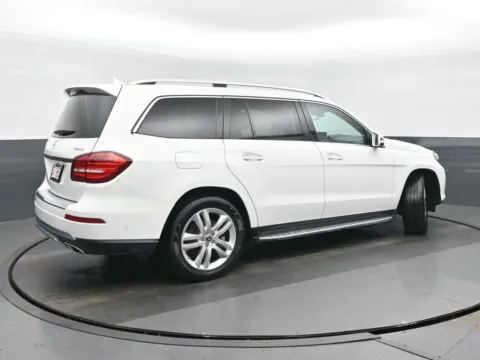Another view of 2019 Mercedes-Benz GLS 450 for sale in Highland Park, IL at Gravity Autos Chicago
