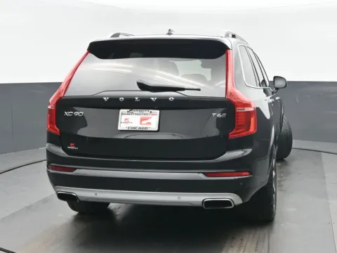 More photos of 2016 Volvo XC90 T6 Momentum at Gravity Autos Chicago, IL