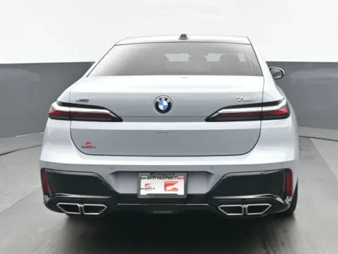More photos of 2023 BMW 7 Series 760i xDrive at Gravity Autos Chicago, IL