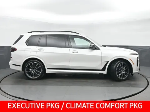 Photos of 2023 BMW X7 M60i for sale in Highland Park, IL at Gravity Autos Chicago