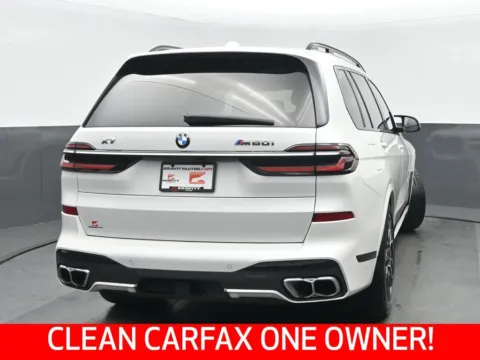 More photos of 2023 BMW X7 M60i at Gravity Autos Chicago, IL