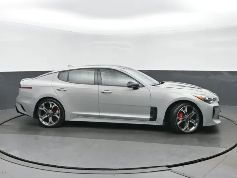 Photos of 2019 Kia Stinger GT2 for sale in Highland Park, IL at Gravity Autos Chicago