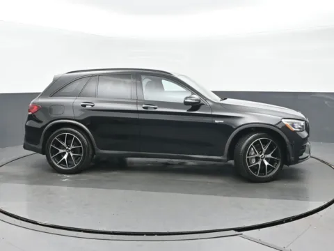 Photos of 2022 Mercedes-Benz GLC 43 AMG for sale in Highland Park, IL at Gravity Autos Chicago