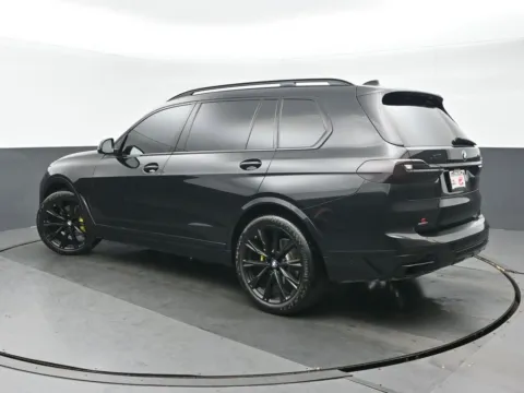 More photos of 2020 BMW X7 xDrive40i at Gravity Autos Chicago, IL
