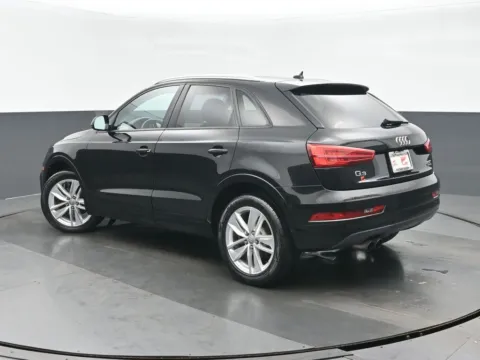 More photos of 2017 Audi Q3 2.0T Premium at Gravity Autos Chicago, IL