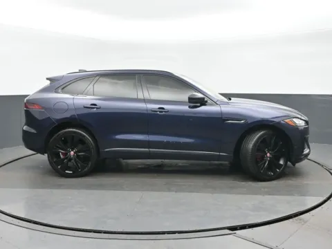 Photos of 2019 Jaguar F-PACE S for sale in Highland Park, IL at Gravity Autos Chicago