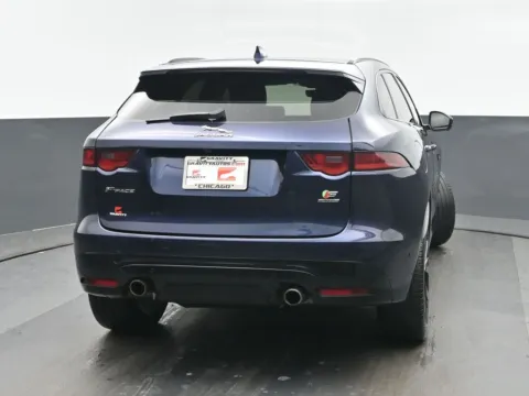 More photos of 2019 Jaguar F-PACE S at Gravity Autos Chicago, IL