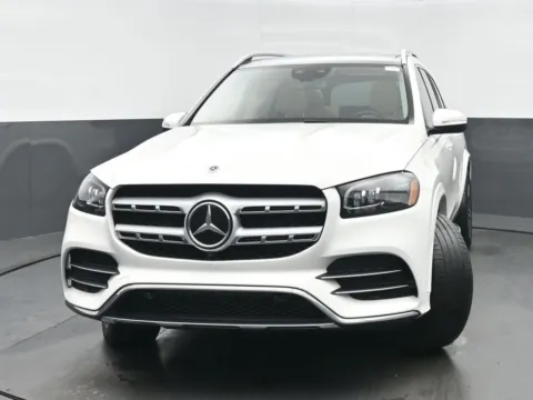 More photos of 2022 Mercedes-Benz GLS 450 at Gravity Autos Chicago, IL