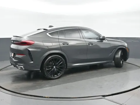 Another view of 2023 BMW X6 xDrive40i for sale in Highland Park, IL at Gravity Autos Chicago