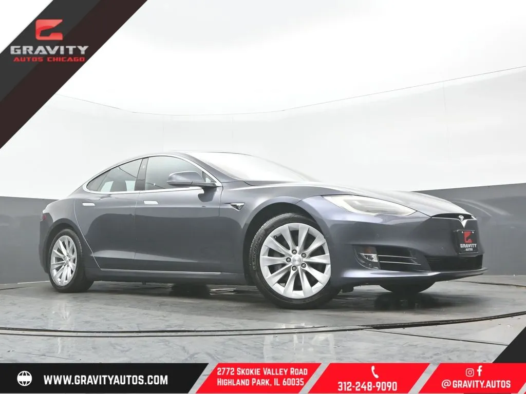 Blue 2018 Tesla Model S 75D for sale in Highland Park, IL