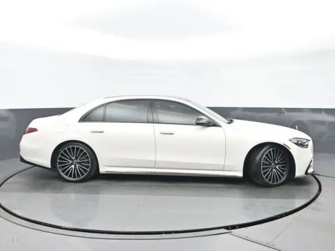 Photos of 2023 Mercedes-Benz S-Class S 580 for sale in Highland Park, IL at Gravity Autos Chicago