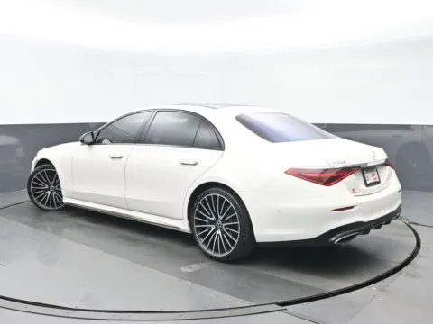 More photos of 2023 Mercedes-Benz S-Class S 580 at Gravity Autos Chicago, IL