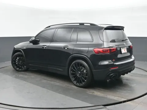 More photos of 2023 Mercedes-Benz GLB 35 AMG at Gravity Autos Chicago, IL
