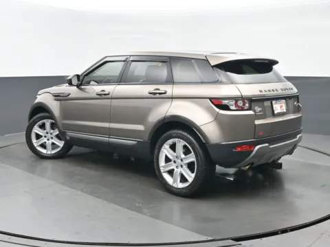 More photos of 2015 Land Rover Range Rover Evoque Pure at Gravity Autos Chicago, IL