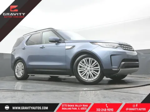 Blue 2018 Land Rover Discovery HSE for sale in Highland Park, IL