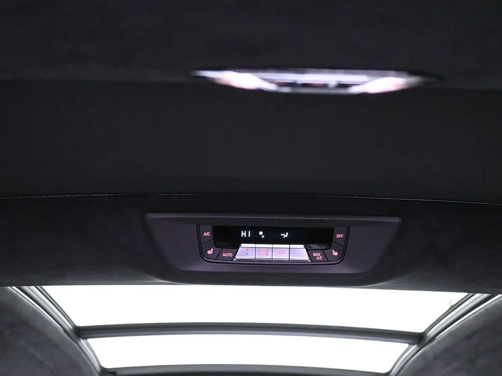 2023 BMW X7 40i - Photo 25