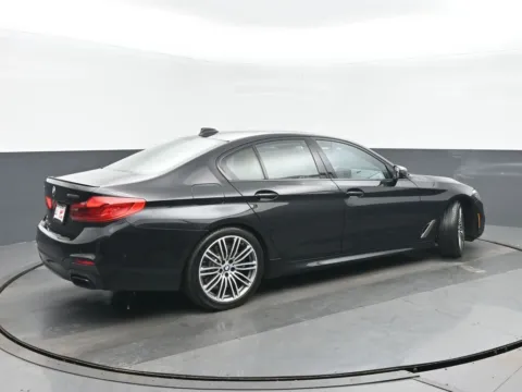 Another view of 2020 BMW 5 Series M550i xDrive for sale in Highland Park, IL at Gravity Autos Chicago
