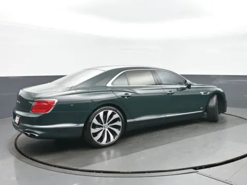 Another view of 2022 Bentley Flying Spur V8 for sale in Highland Park, IL at Gravity Autos Chicago