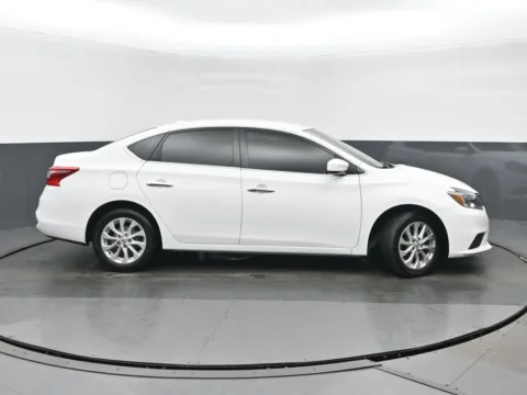 Photos of 2019 Nissan Sentra SV for sale in Highland Park, IL at Gravity Autos Chicago
