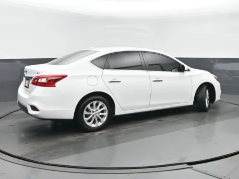 Another view of 2019 Nissan Sentra SV for sale in Highland Park, IL at Gravity Autos Chicago