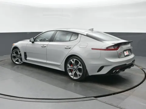 More photos of 2019 Kia Stinger GT2 at Gravity Autos Chicago, IL