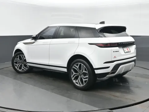 More photos of 2022 Land Rover Range Rover Evoque Dynamic at Gravity Autos Chicago, IL
