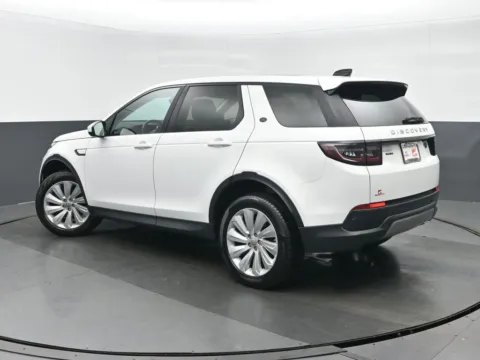 More photos of 2020 Land Rover Discovery Sport SE at Gravity Autos Chicago, IL