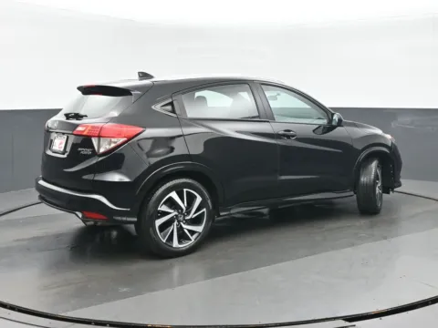 Another view of 2019 Honda HR-V Sport for sale in Highland Park, IL at Gravity Autos Chicago