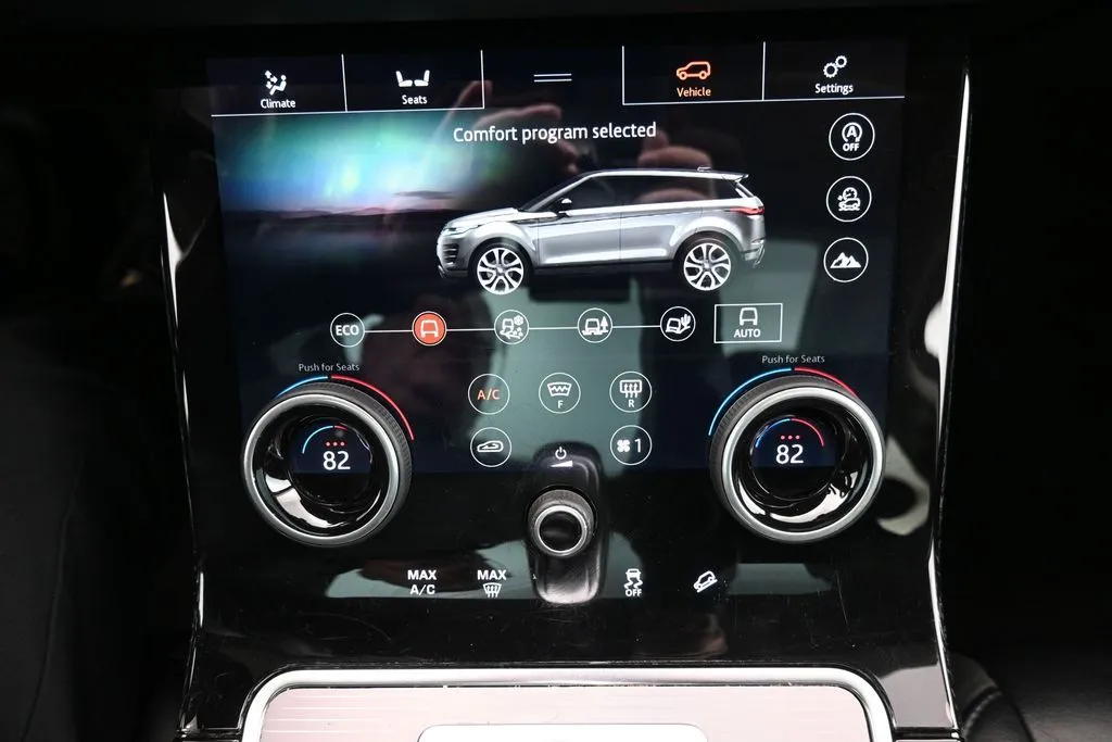 2020 Land Rover Range Rover Evoque SE - Photo 18