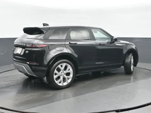 Another view of 2020 Land Rover Range Rover Evoque SE for sale in Highland Park, IL at Gravity Autos Chicago