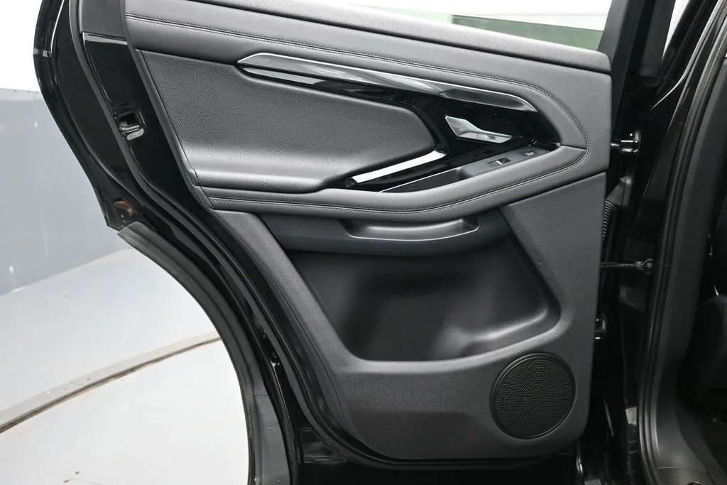 2020 Land Rover Range Rover Evoque SE - Photo 21