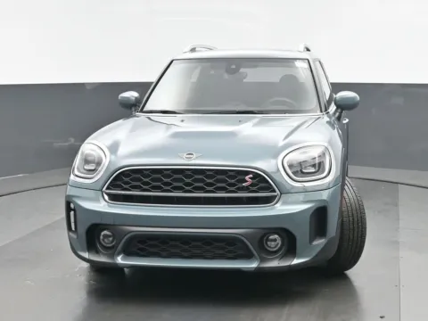More photos of 2023 MINI Cooper S Countryman Signature at Gravity Autos Chicago, IL