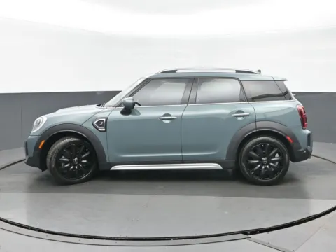 Photos of 2023 MINI Cooper S Countryman Signature for sale in Highland Park, IL at Gravity Autos Chicago