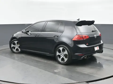 More photos of 2016 Volkswagen Golf R DCC & Navigation 4Motion at Gravity Autos Chicago, IL