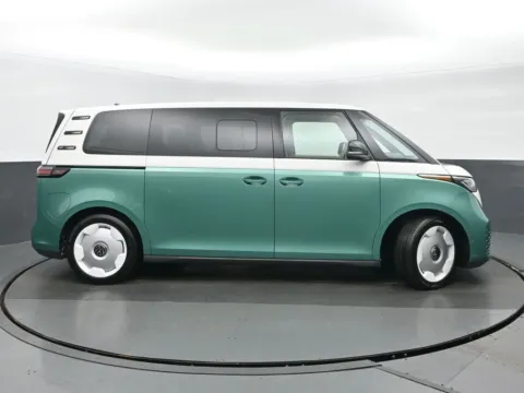 Photos of 2025 Volkswagen ID. Buzz 1st Edition for sale in Highland Park, IL at Gravity Autos Chicago