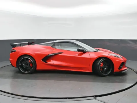 Photos of 2021 Chevrolet Corvette Stingray for sale in Highland Park, IL at Gravity Autos Chicago