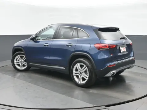 More photos of 2023 Mercedes-Benz GLA 250 at Gravity Autos Chicago, IL