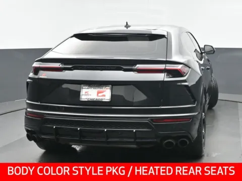 More photos of 2021 Lamborghini Urus at Gravity Autos Chicago, IL