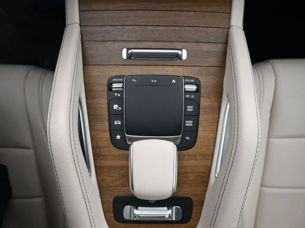 2022 Mercedes-Benz GLS GLS450 - Photo 17