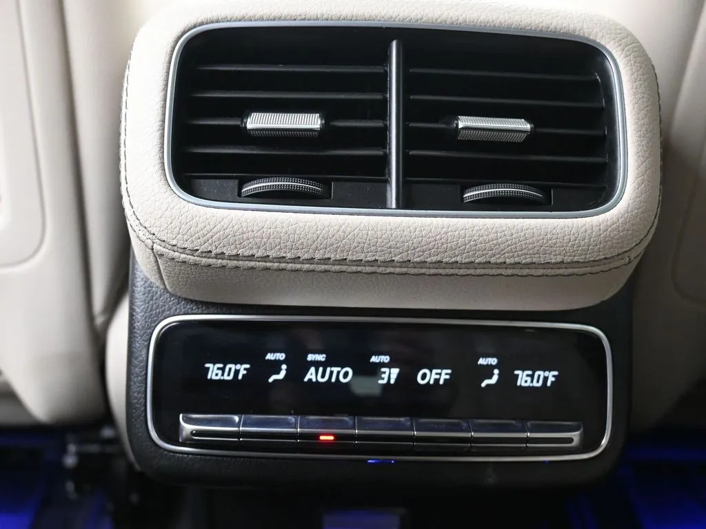 2022 Mercedes-Benz GLS GLS450 - Photo 21