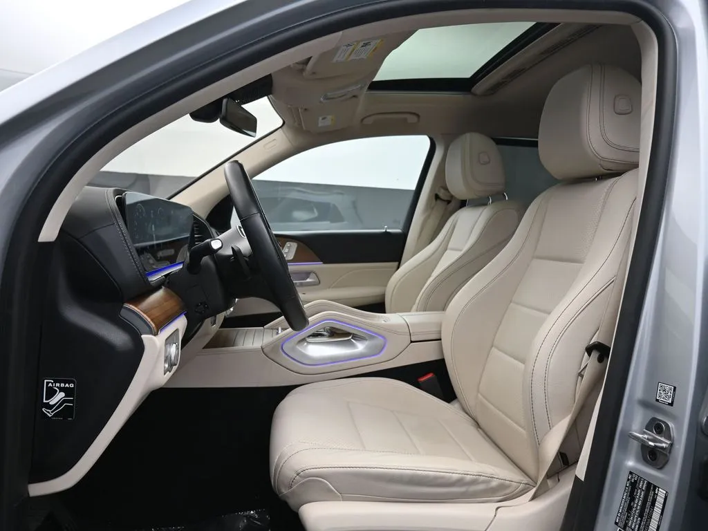 2022 Mercedes-Benz GLS GLS450 - Photo 10