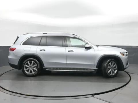Photos of 2022 Mercedes-Benz GLS 450 for sale in Highland Park, IL at Gravity Autos Chicago