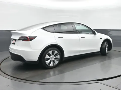 Another view of 2022 Tesla Model Y Long Range for sale in Highland Park, IL at Gravity Autos Chicago