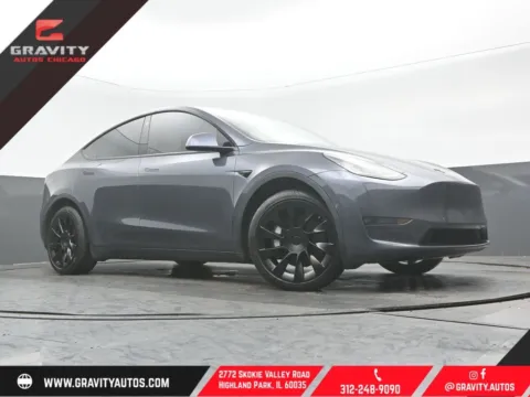 Silver 2021 Tesla Model Y Long Range for sale in Highland Park, IL